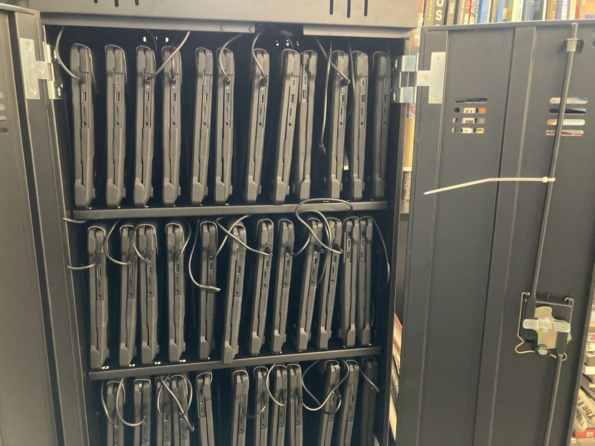 All Encinal classrooms now have a chromecart with 36 chromebooks that are charged daily.